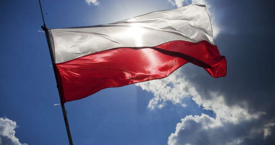 Can I Retire to Poland from the UK?