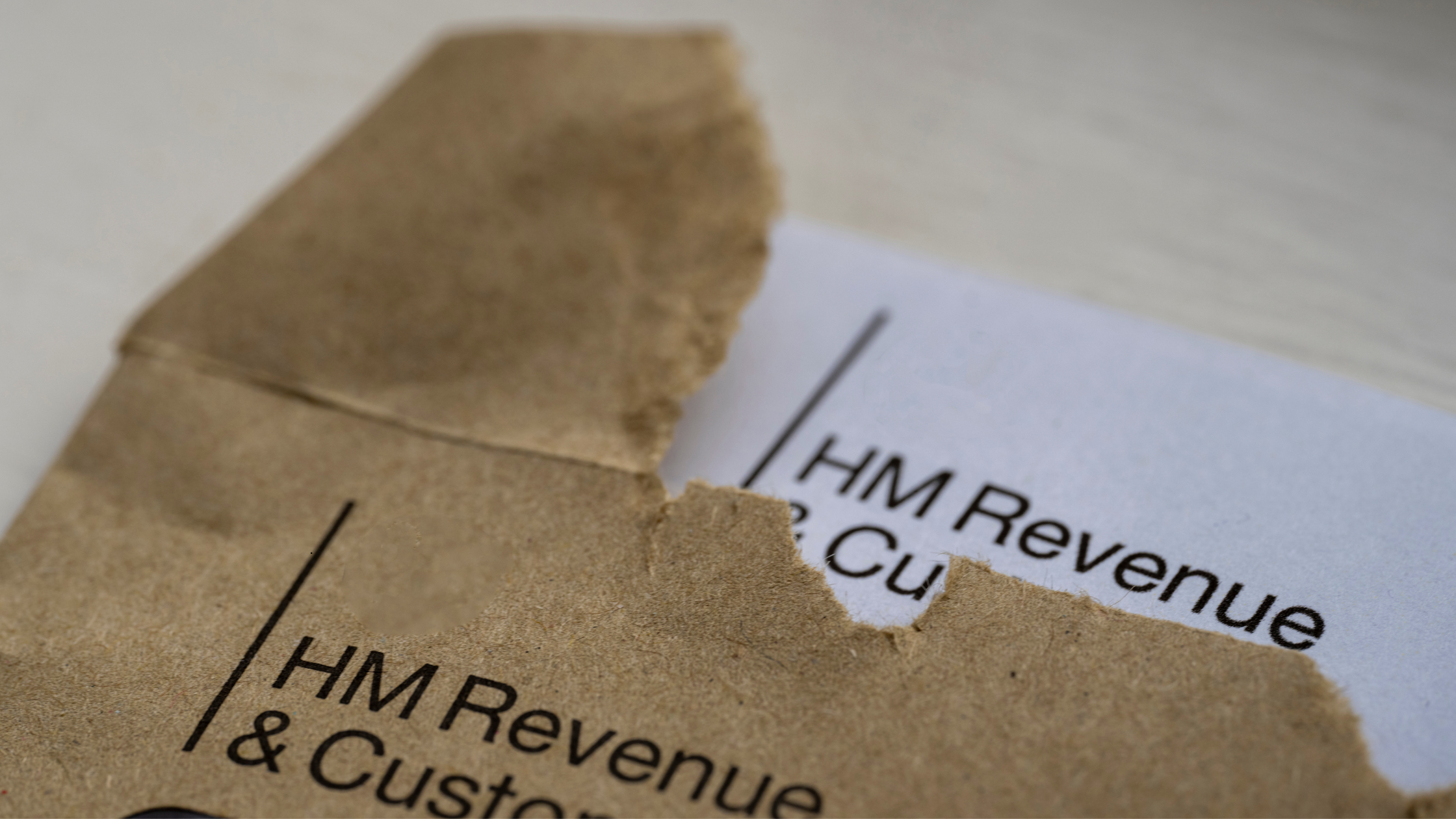 New UK tax year for British expats 2026/27